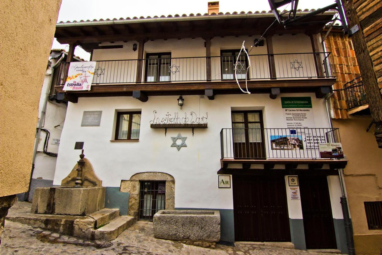 La Estrella De David, Apartamentos Rurales Hervás Eksteriør bilde